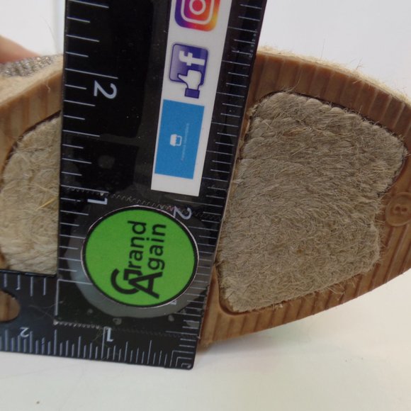 White Mountain Sparkling Wedge Espadrilles Sz 8 Buckle Closure Manmade Materials - Picture 11 of 15